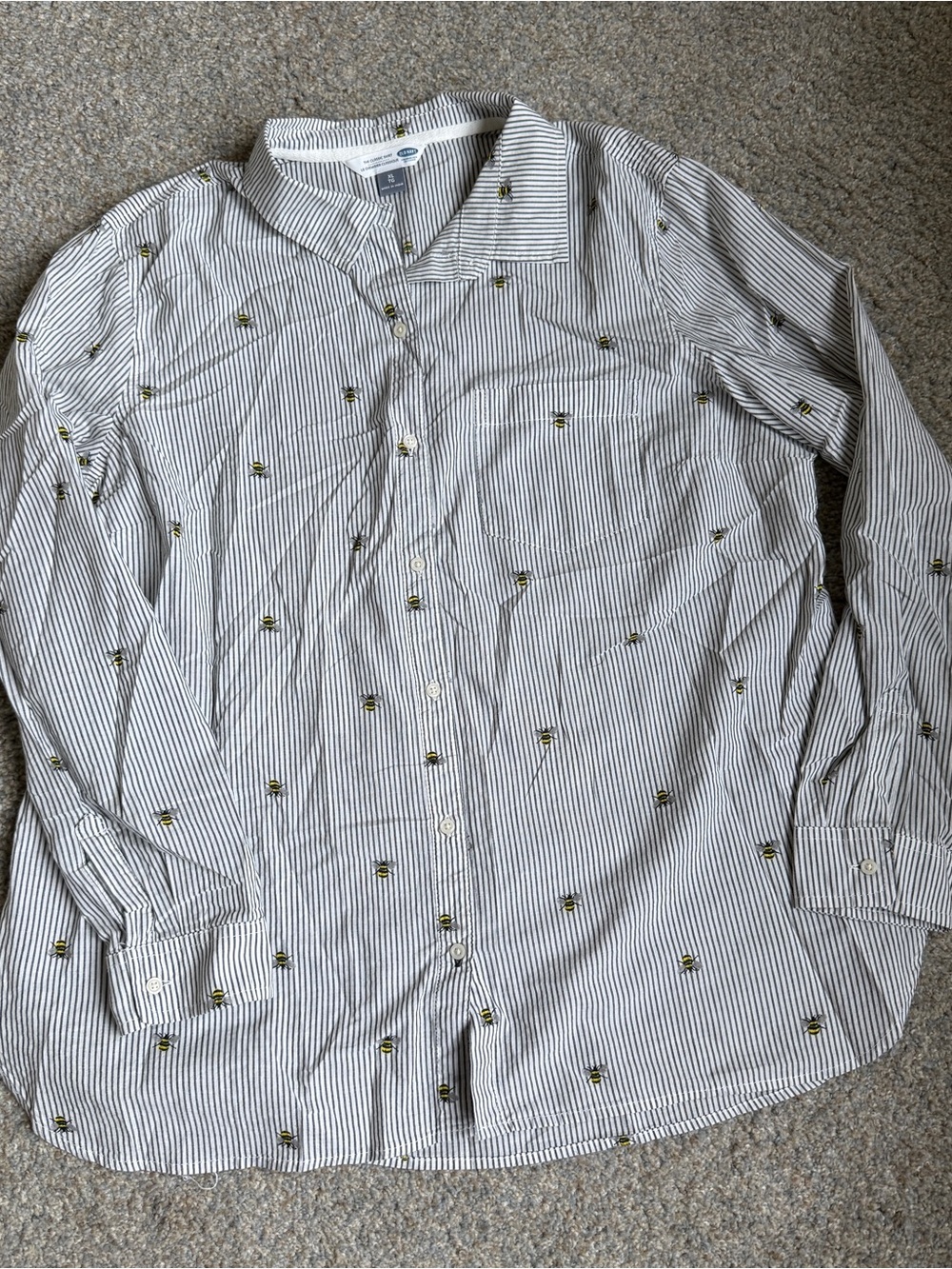 Women’s Striped Button-Up Shirt with Bee Embroidery - White/Black old navy XL